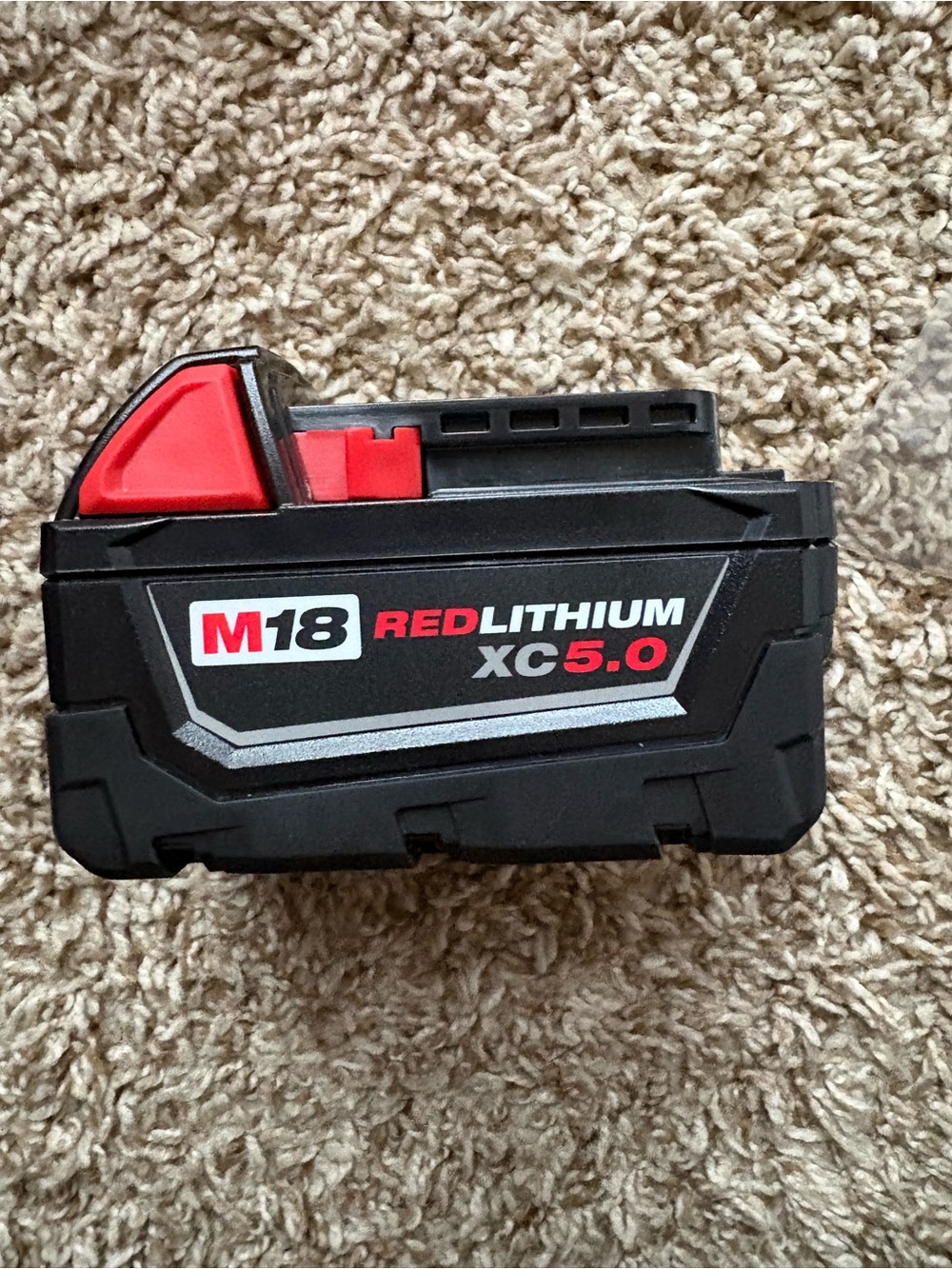 Milwaukee Red M18 Accessory Kit - Picture 5 of 7